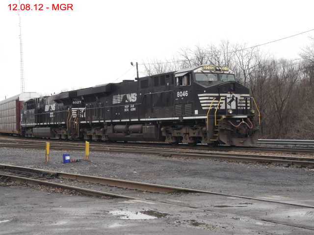 Sightings 12.08.12 / NS Units Laying Over At Taylor Yard