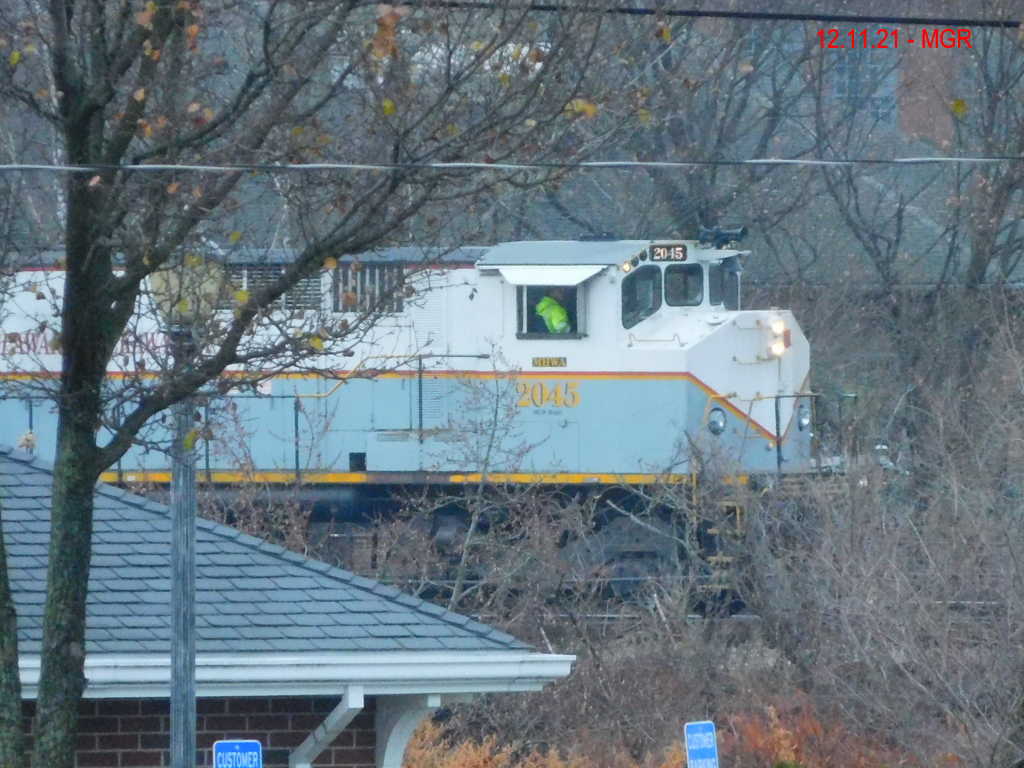 Sightings 12.11.21  / DL Around Steamtown