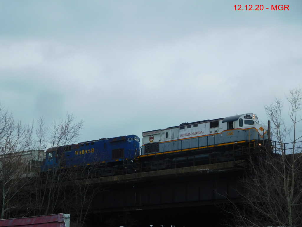 Sightings 12.12.20  /  DL Equipment, Bridge 60