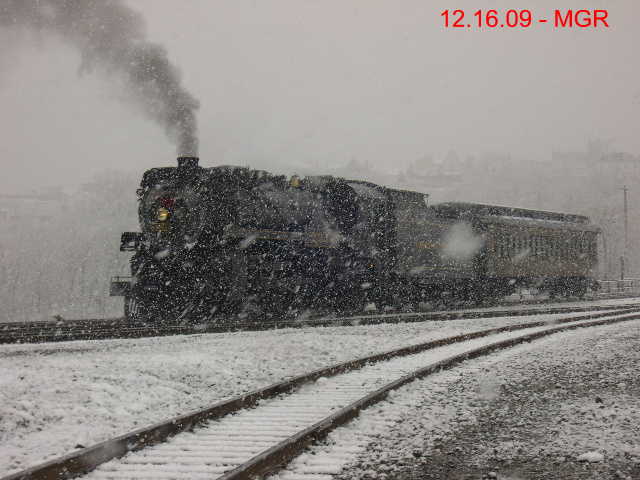 Sightings 12.16.09 / Snow at Scranton - DL, more