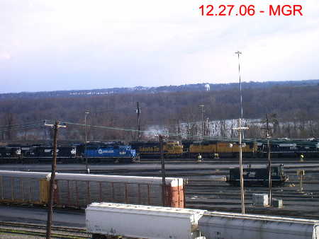 Sightings 12.27.06 Enola Yard