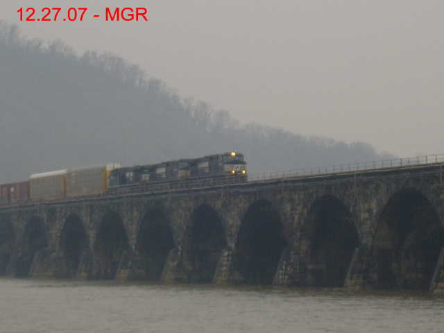 Sightings 12.27.07 /  Foggy at Enola and Rockville Bridge