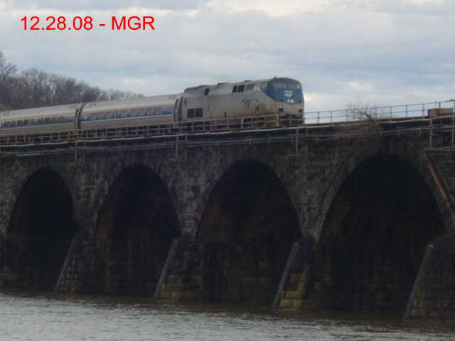 Sightings 12.28.08 / Enola Yard, Rockville Bridge