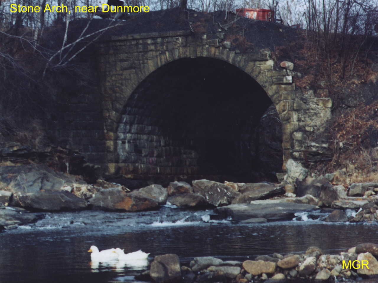 Stone Arch, Dunmore